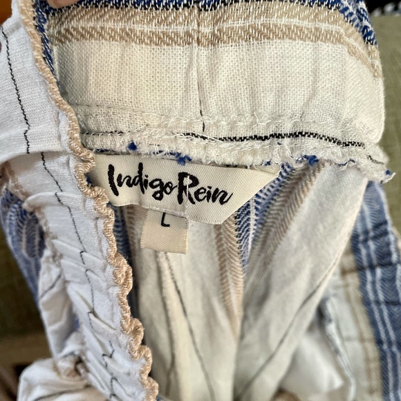 L, linen pants - Picture 2 of 3